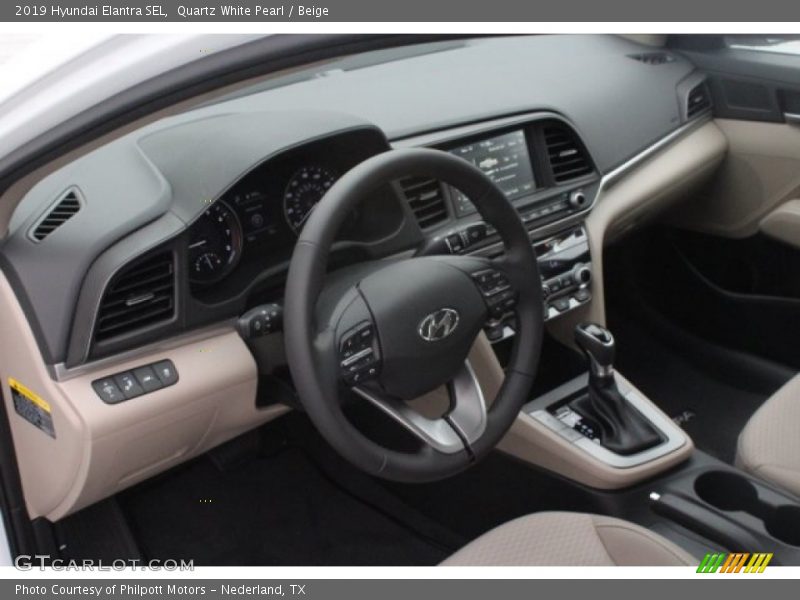 Quartz White Pearl / Beige 2019 Hyundai Elantra SEL