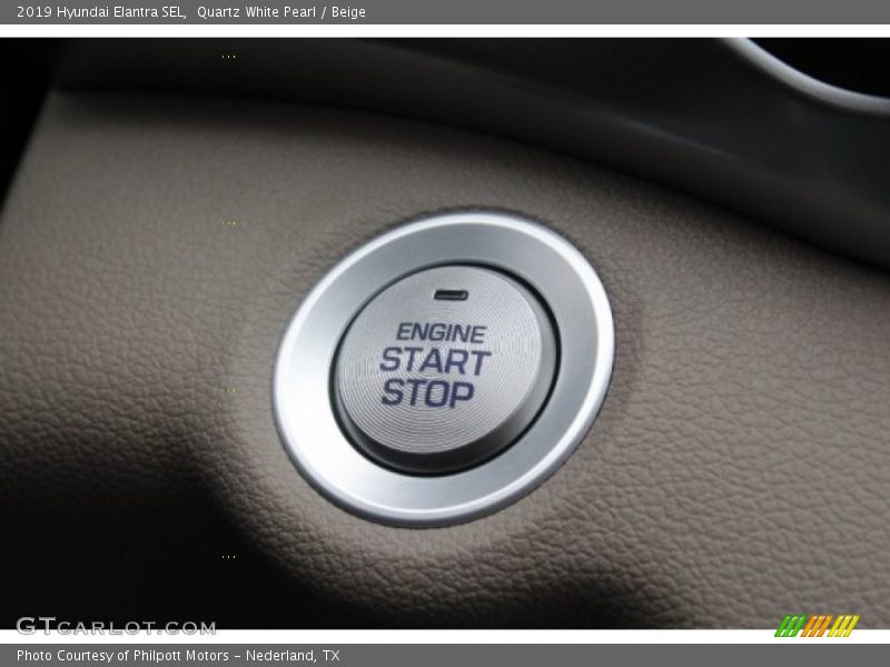 Quartz White Pearl / Beige 2019 Hyundai Elantra SEL