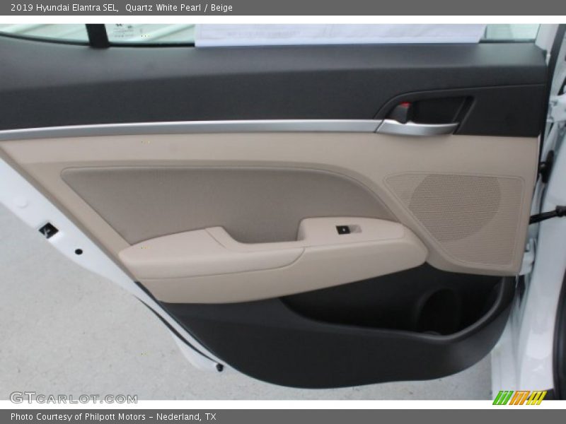 Quartz White Pearl / Beige 2019 Hyundai Elantra SEL