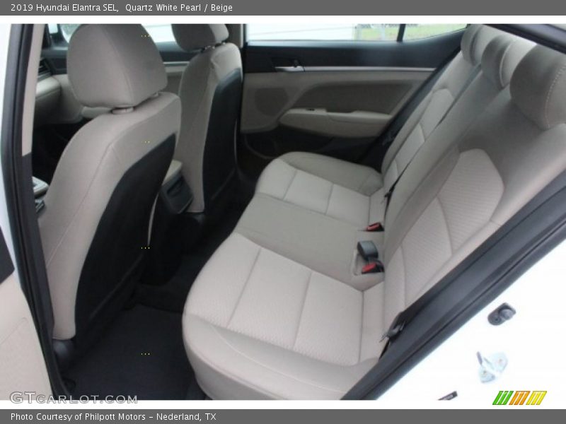 Quartz White Pearl / Beige 2019 Hyundai Elantra SEL