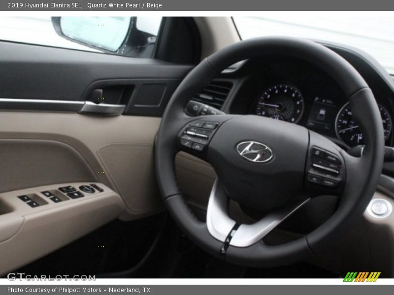Quartz White Pearl / Beige 2019 Hyundai Elantra SEL