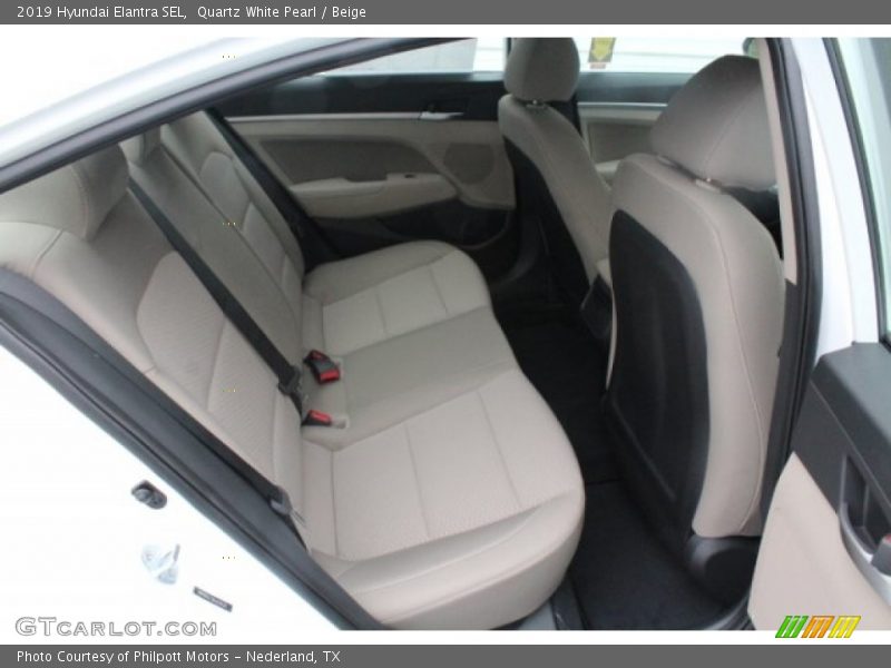 Quartz White Pearl / Beige 2019 Hyundai Elantra SEL