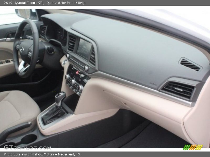 Quartz White Pearl / Beige 2019 Hyundai Elantra SEL