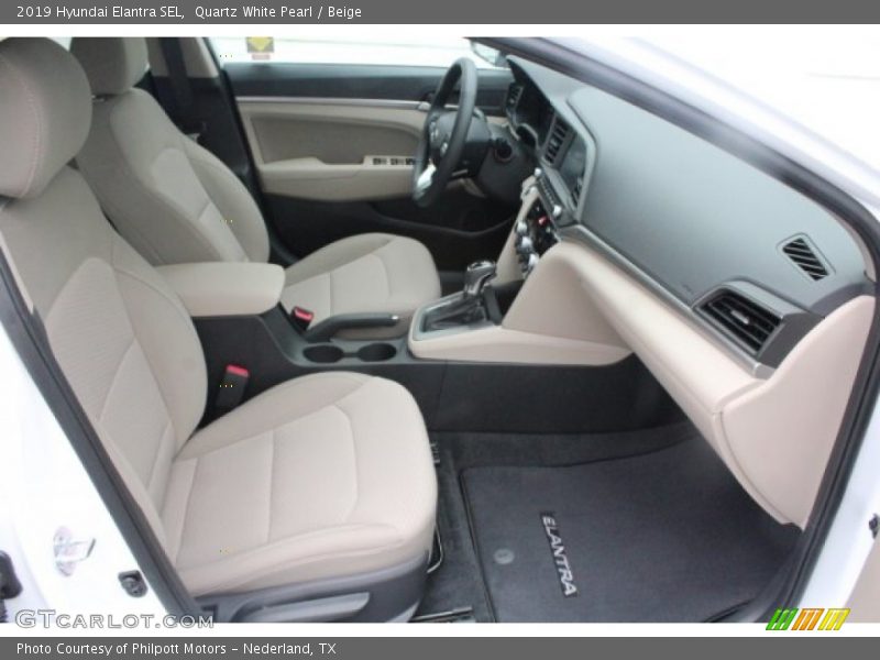 Quartz White Pearl / Beige 2019 Hyundai Elantra SEL