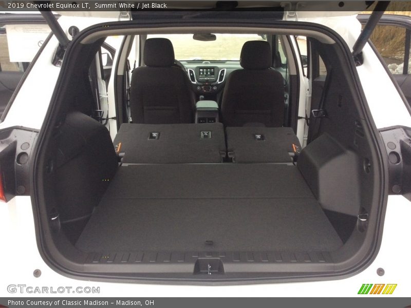 Summit White / Jet Black 2019 Chevrolet Equinox LT