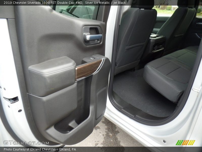 Silver Ice Metallic / Jet Black 2019 Chevrolet Silverado 1500 RST Double Cab 4WD