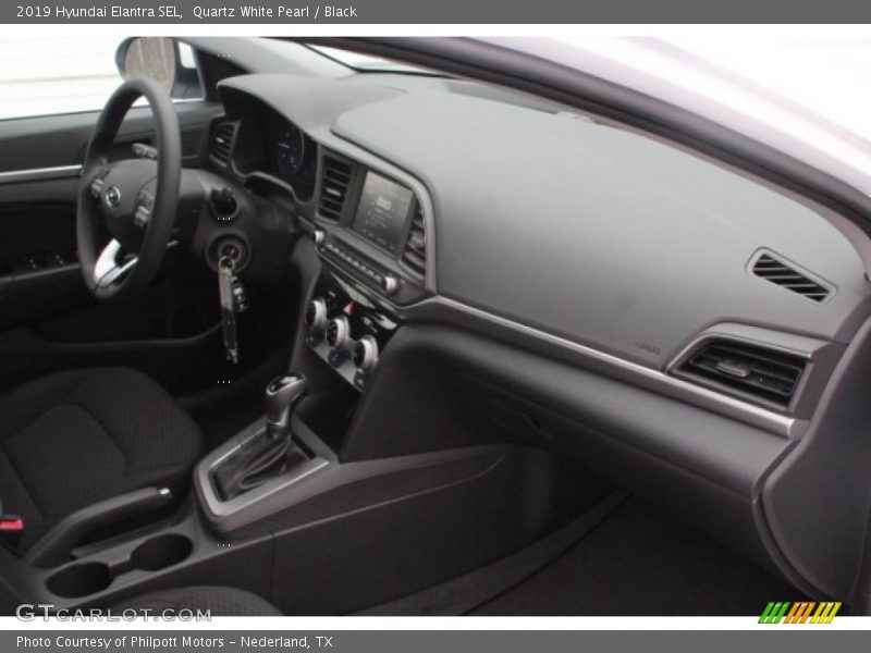 Quartz White Pearl / Black 2019 Hyundai Elantra SEL