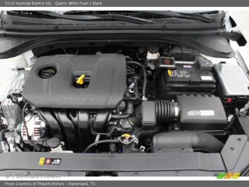 Quartz White Pearl / Black 2019 Hyundai Elantra SEL