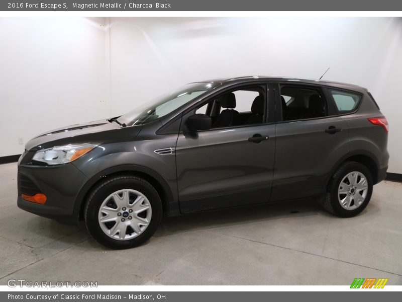 Magnetic Metallic / Charcoal Black 2016 Ford Escape S