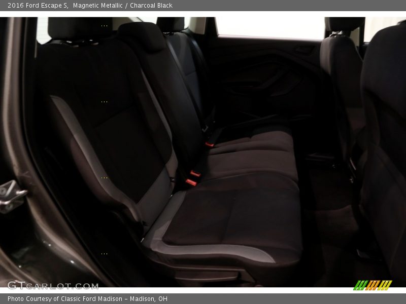 Magnetic Metallic / Charcoal Black 2016 Ford Escape S