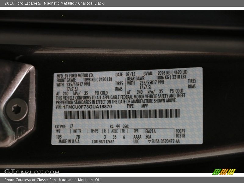 Magnetic Metallic / Charcoal Black 2016 Ford Escape S