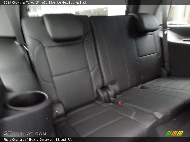 Silver Ice Metallic / Jet Black 2019 Chevrolet Tahoe LT 4WD