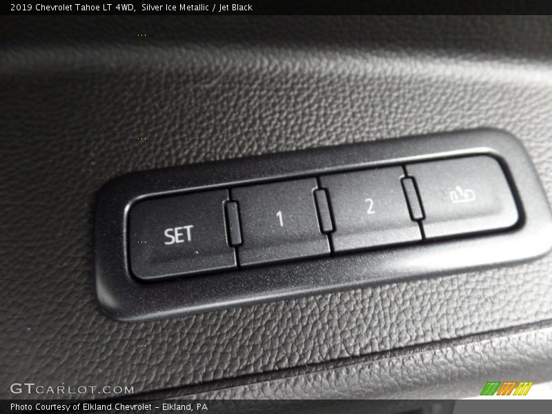 Silver Ice Metallic / Jet Black 2019 Chevrolet Tahoe LT 4WD