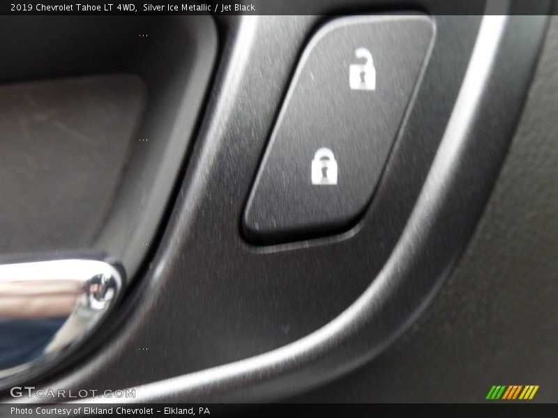 Silver Ice Metallic / Jet Black 2019 Chevrolet Tahoe LT 4WD