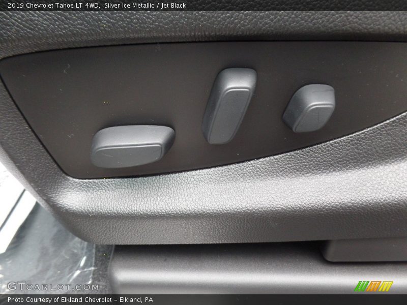 Silver Ice Metallic / Jet Black 2019 Chevrolet Tahoe LT 4WD