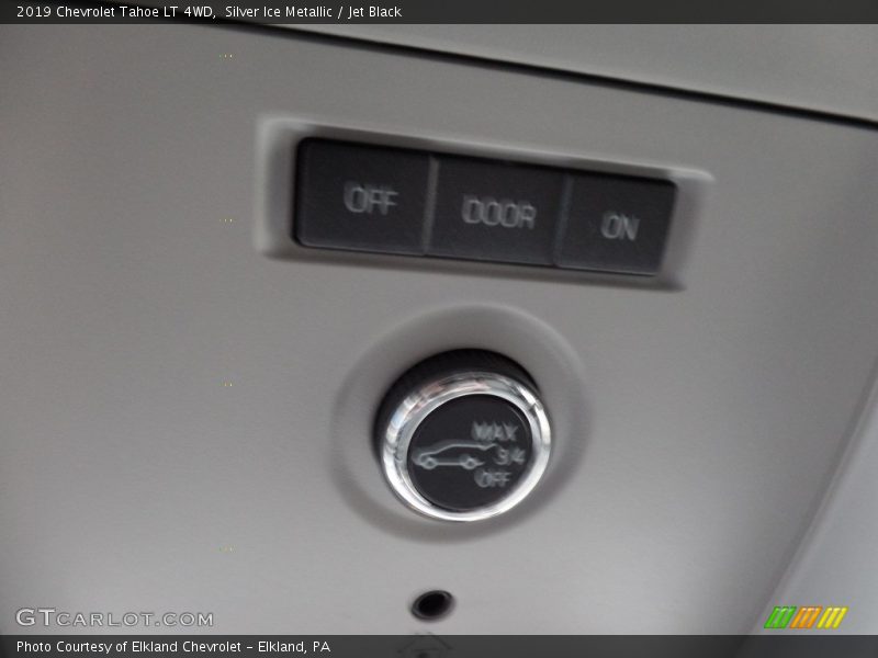Silver Ice Metallic / Jet Black 2019 Chevrolet Tahoe LT 4WD