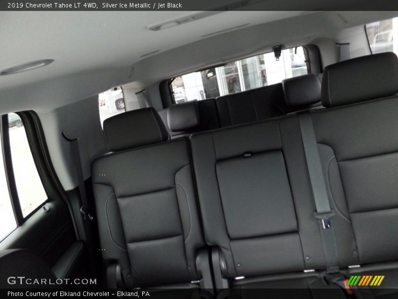 Silver Ice Metallic / Jet Black 2019 Chevrolet Tahoe LT 4WD