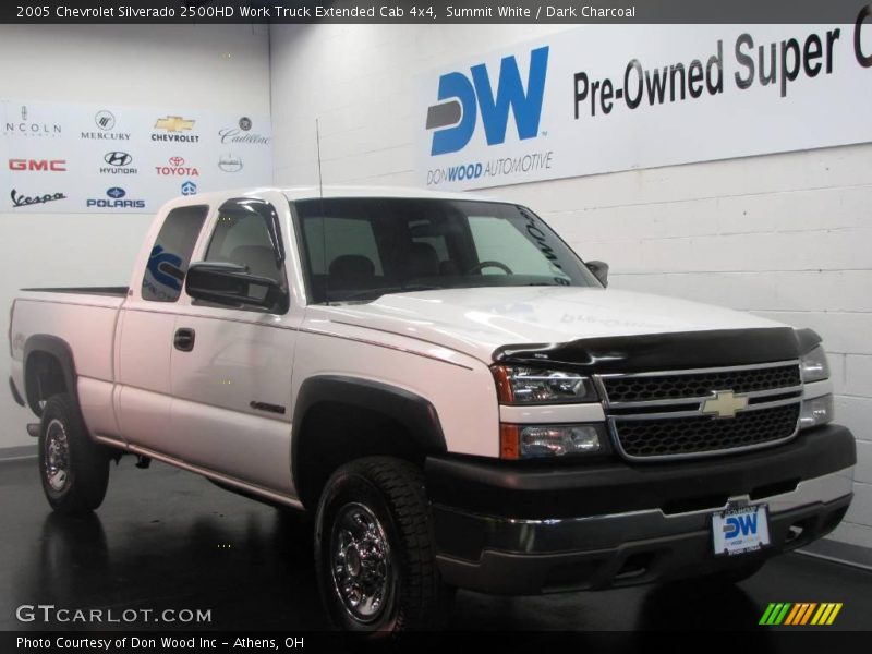 Summit White / Dark Charcoal 2005 Chevrolet Silverado 2500HD Work Truck Extended Cab 4x4