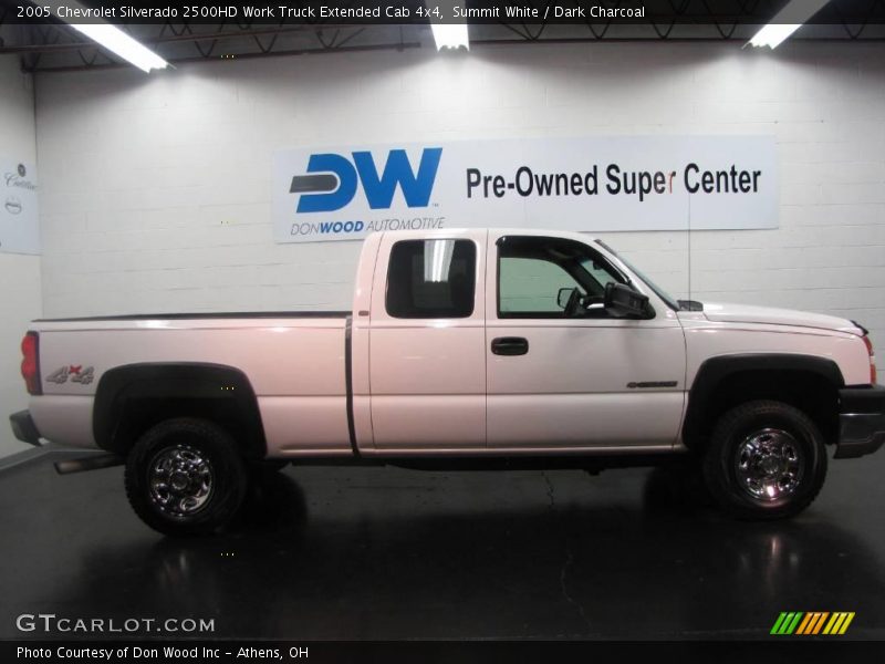 Summit White / Dark Charcoal 2005 Chevrolet Silverado 2500HD Work Truck Extended Cab 4x4