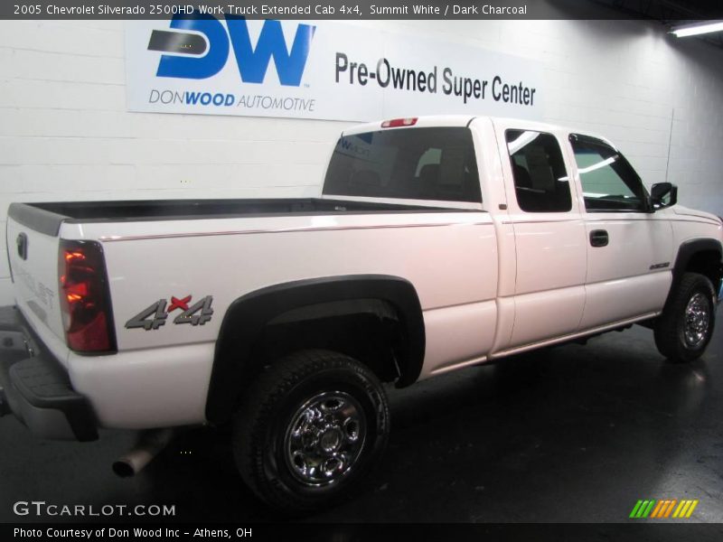 Summit White / Dark Charcoal 2005 Chevrolet Silverado 2500HD Work Truck Extended Cab 4x4