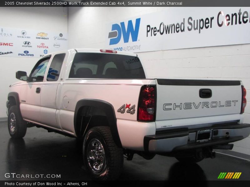 Summit White / Dark Charcoal 2005 Chevrolet Silverado 2500HD Work Truck Extended Cab 4x4
