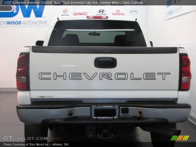 Summit White / Dark Charcoal 2005 Chevrolet Silverado 2500HD Work Truck Extended Cab 4x4