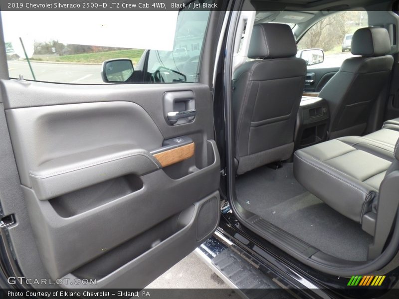 Black / Jet Black 2019 Chevrolet Silverado 2500HD LTZ Crew Cab 4WD