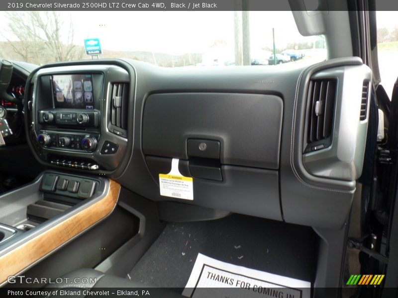 Black / Jet Black 2019 Chevrolet Silverado 2500HD LTZ Crew Cab 4WD