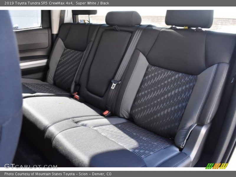 Super White / Black 2019 Toyota Tundra SR5 CrewMax 4x4