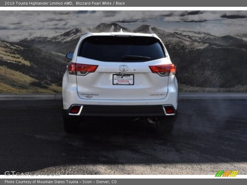 Blizzard Pearl White / Black 2019 Toyota Highlander Limited AWD