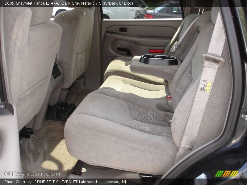 Dark Gray Metallic / Gray/Dark Charcoal 2005 Chevrolet Tahoe LS 4x4