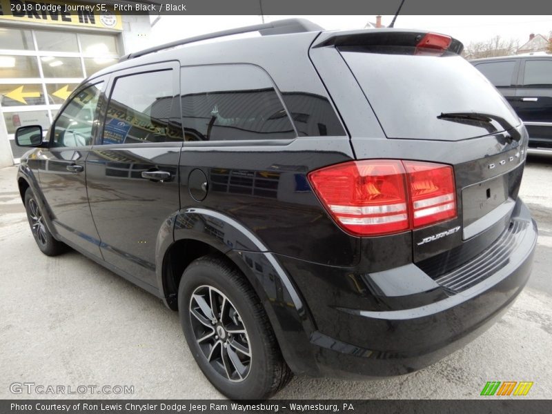 Pitch Black / Black 2018 Dodge Journey SE