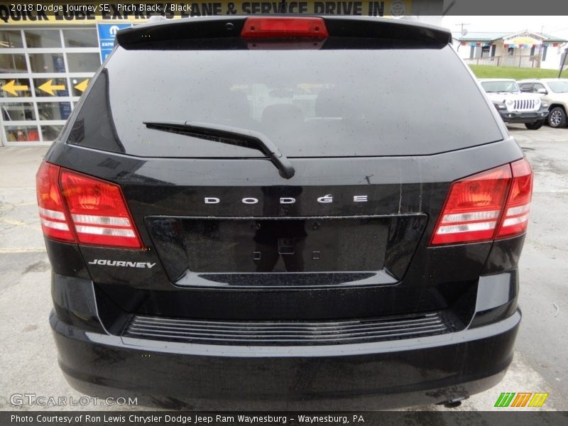 Pitch Black / Black 2018 Dodge Journey SE