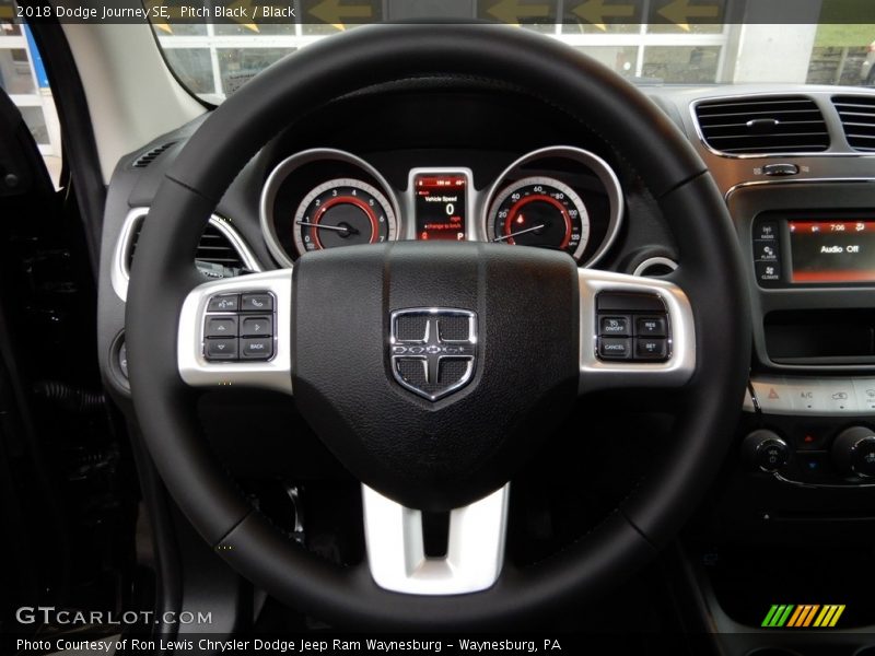Pitch Black / Black 2018 Dodge Journey SE