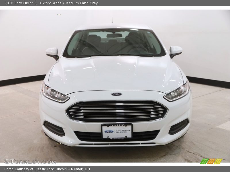 Oxford White / Medium Earth Gray 2016 Ford Fusion S