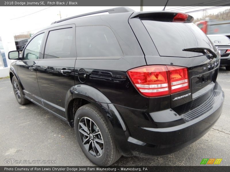 Pitch Black / Black 2018 Dodge Journey SE