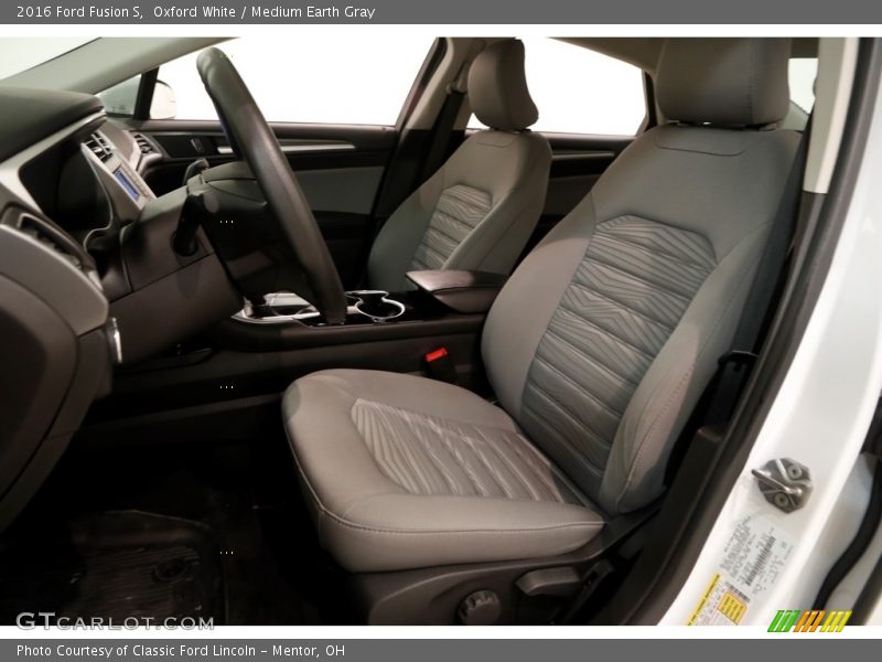 Oxford White / Medium Earth Gray 2016 Ford Fusion S