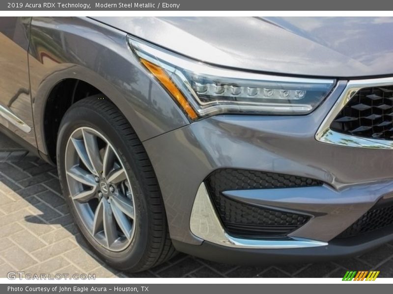 Modern Steel Metallic / Ebony 2019 Acura RDX Technology