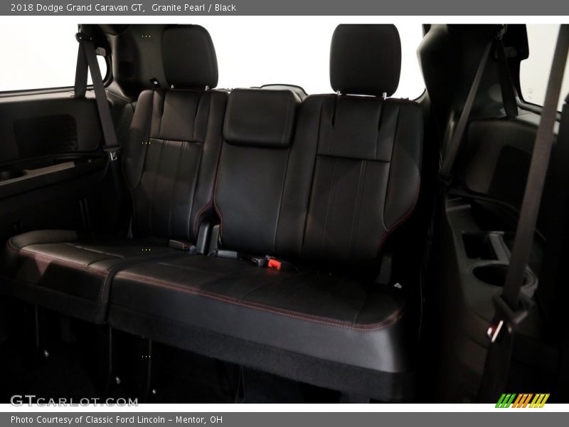 Granite Pearl / Black 2018 Dodge Grand Caravan GT
