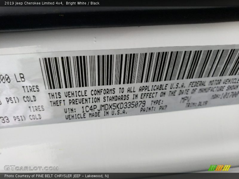 Bright White / Black 2019 Jeep Cherokee Limited 4x4