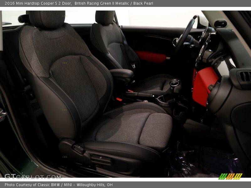 British Racing Green II Metallic / Black Pearl 2016 Mini Hardtop Cooper S 2 Door