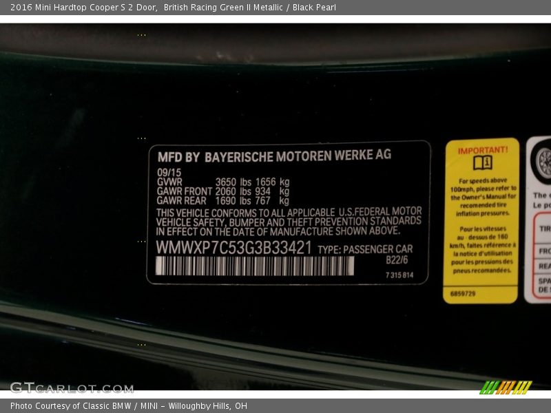 British Racing Green II Metallic / Black Pearl 2016 Mini Hardtop Cooper S 2 Door