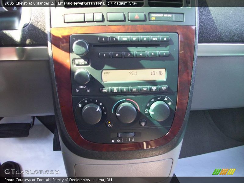 Emerald Jewel Green Metallic / Medium Gray 2005 Chevrolet Uplander LS