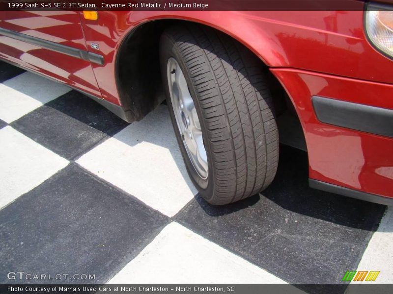 Cayenne Red Metallic / Medium Beige 1999 Saab 9-5 SE 2.3T Sedan