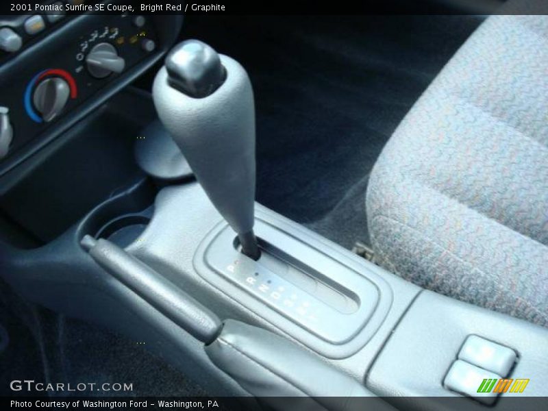 Bright Red / Graphite 2001 Pontiac Sunfire SE Coupe