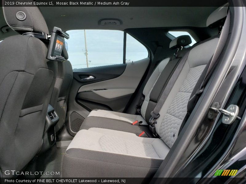 Mosaic Black Metallic / Medium Ash Gray 2019 Chevrolet Equinox LS