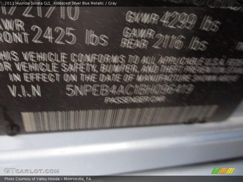 Iridescent Silver Blue Metallic / Gray 2011 Hyundai Sonata GLS