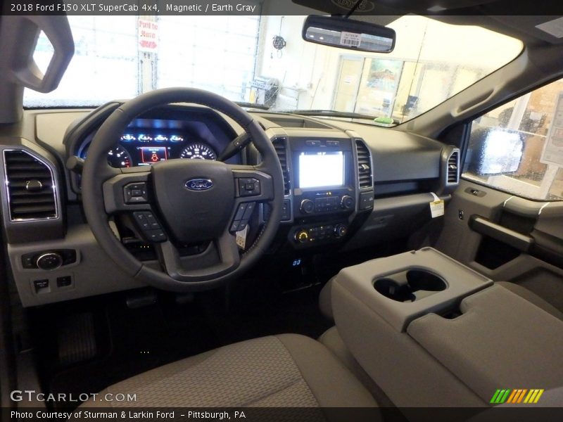 Magnetic / Earth Gray 2018 Ford F150 XLT SuperCab 4x4