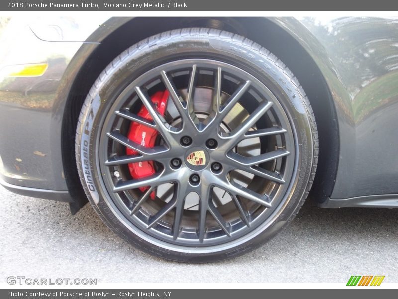 Volcano Grey Metallic / Black 2018 Porsche Panamera Turbo