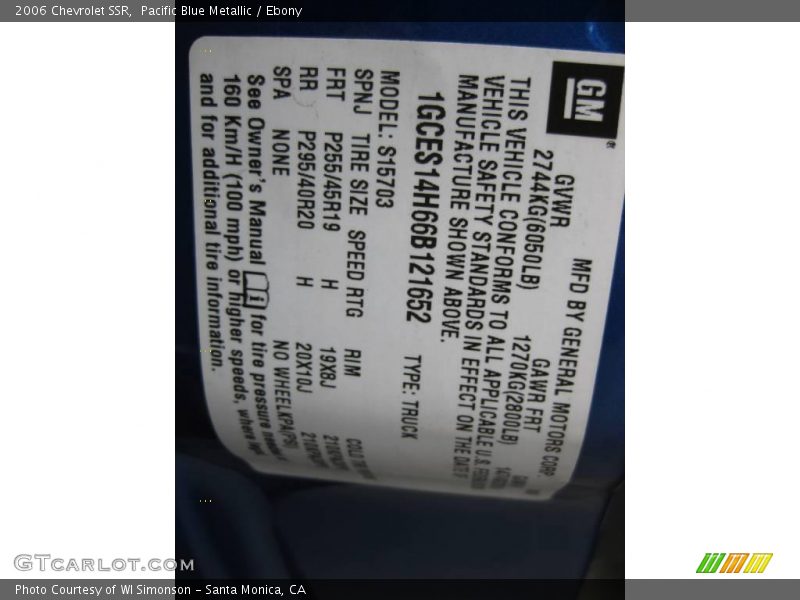 Pacific Blue Metallic / Ebony 2006 Chevrolet SSR